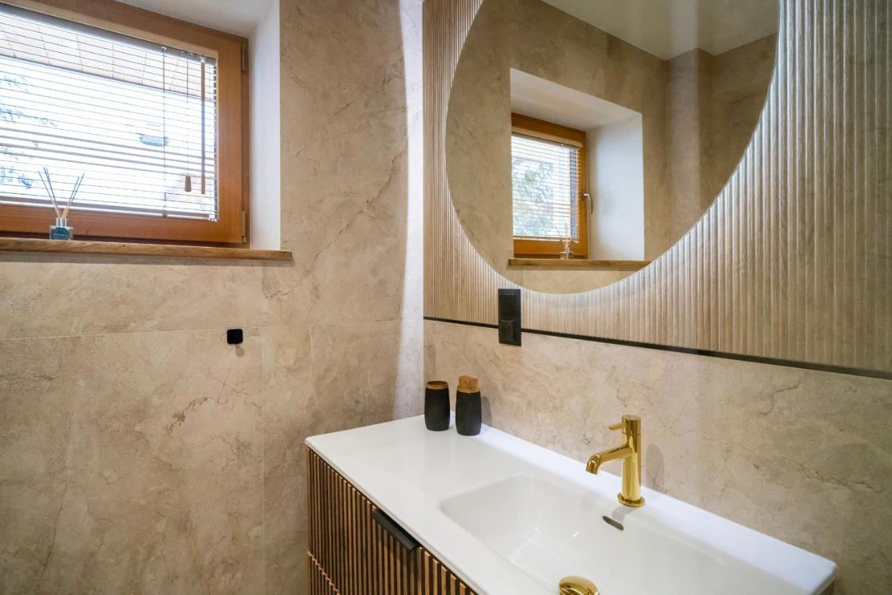 Apartament Widokowe Polany By Apart Concept Podhale Koscielisko Luaran gambar